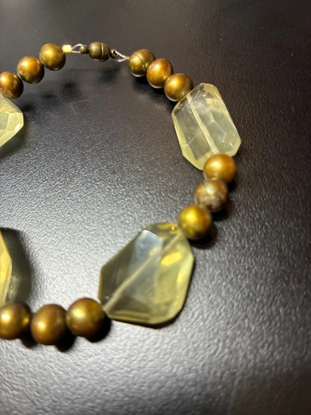 Israeli Cut natural lemon quartz gemstone and pearl magnetic clasp Bracelet - Picture 4 of 16